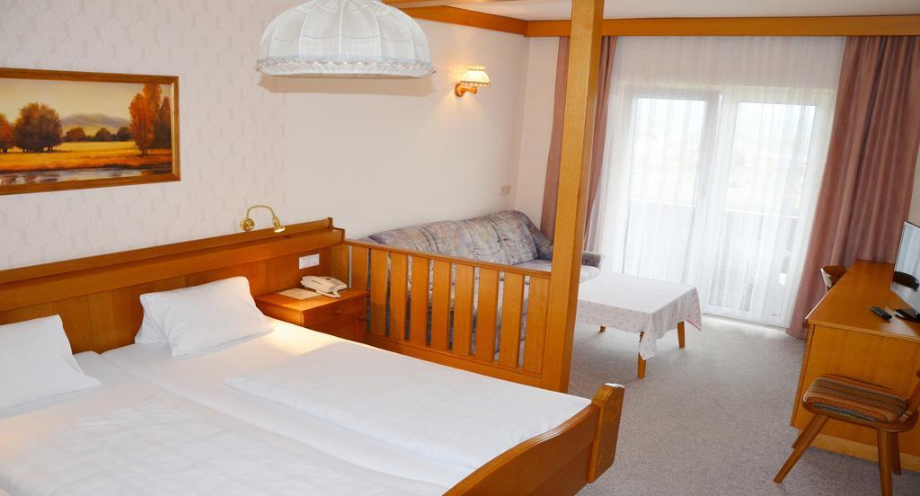 Hotel Fantur Фельден-ам-Вертерзе Екстер'єр фото